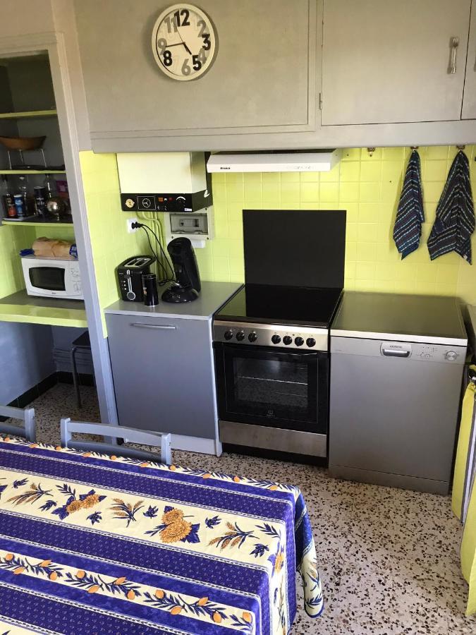 Appartement Tout Confort Avec Parking Ferme Арль Экстерьер фото
